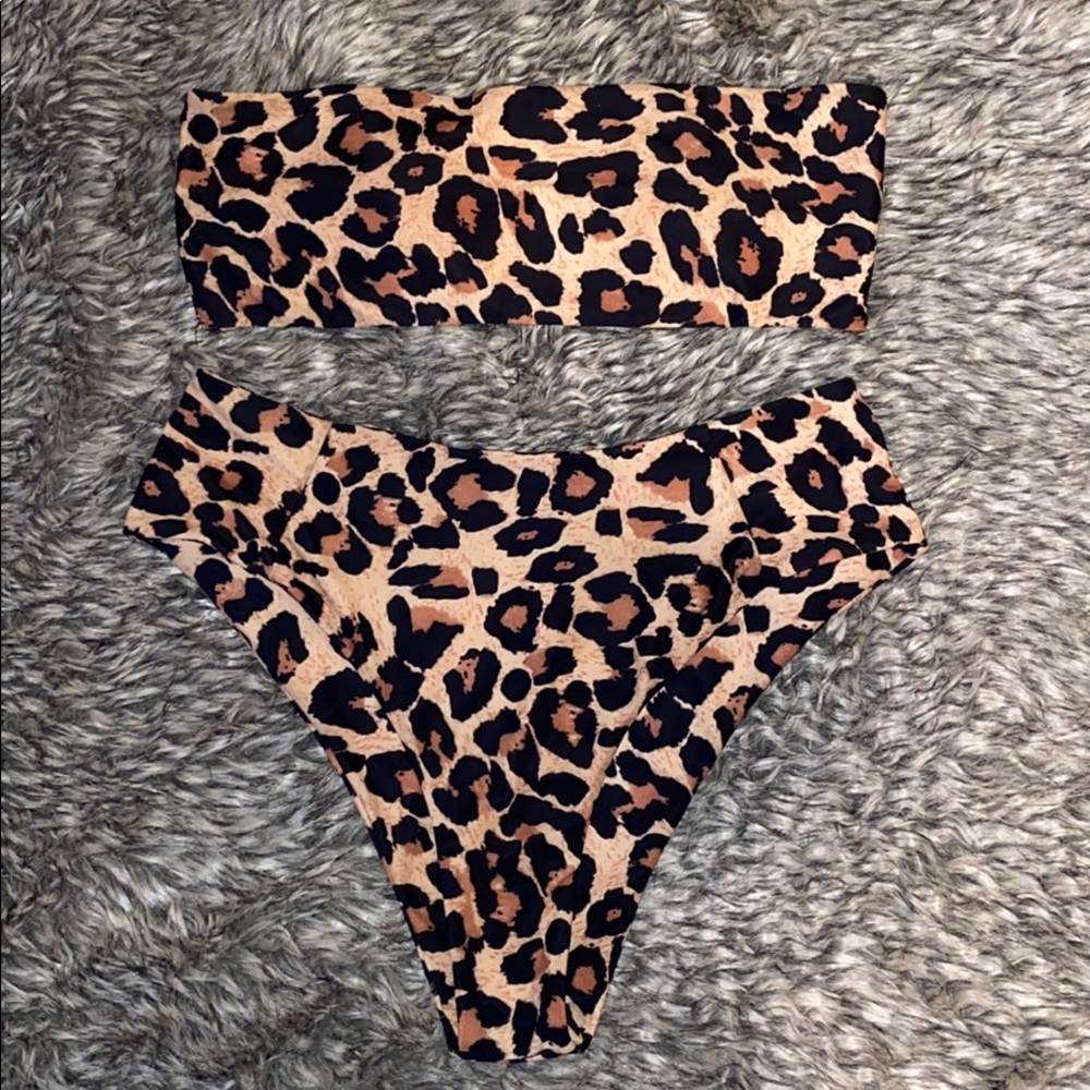 High waisted bikini set